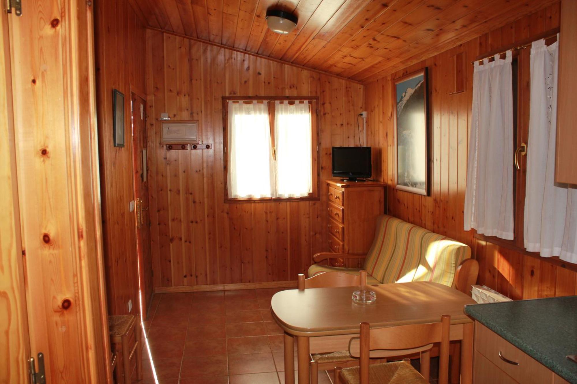 Camping Valle de Tena Sabiñánigo Extérieur photo